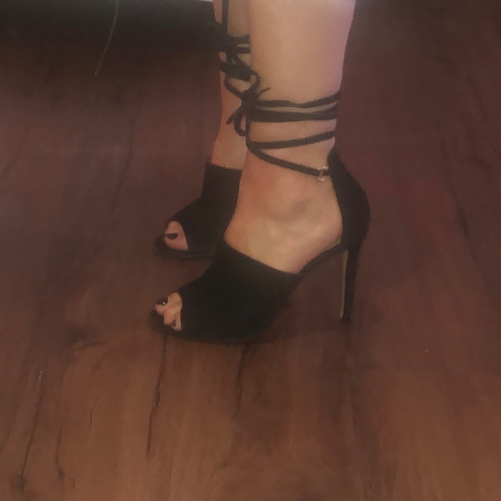 Also wrap ankle heels